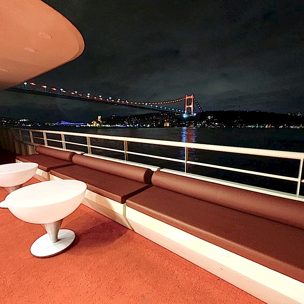 Gece Boğaz Turları