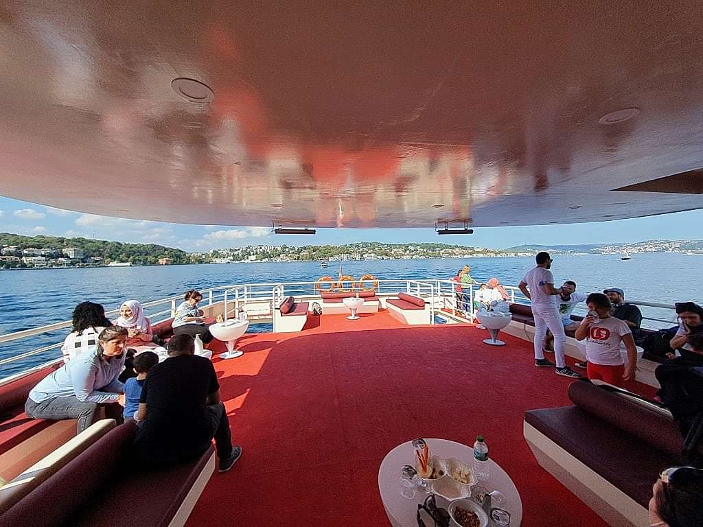 Gündüz Boğaz Turları