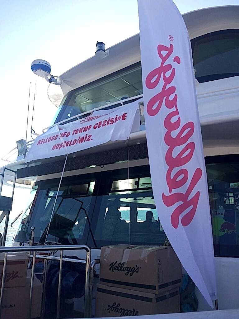 gruba özel yemekli bogaz turu