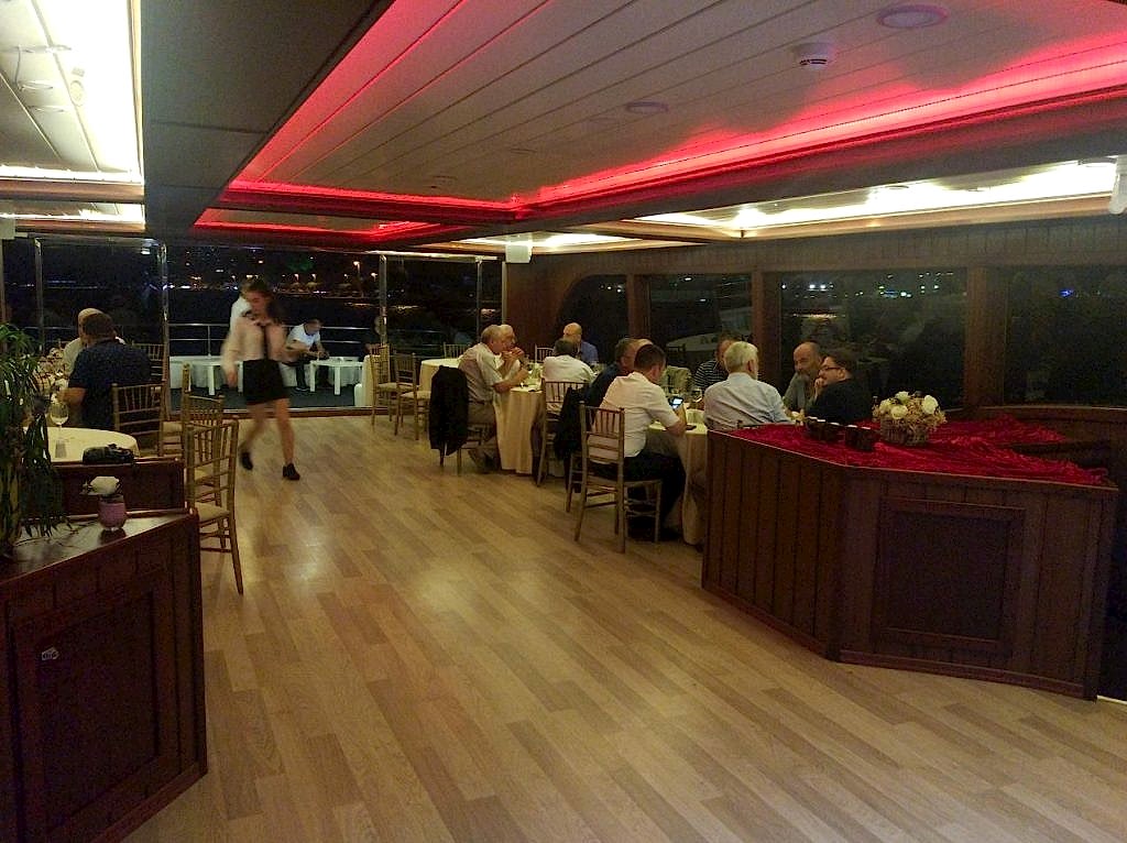 özel yemekli boğaz turları