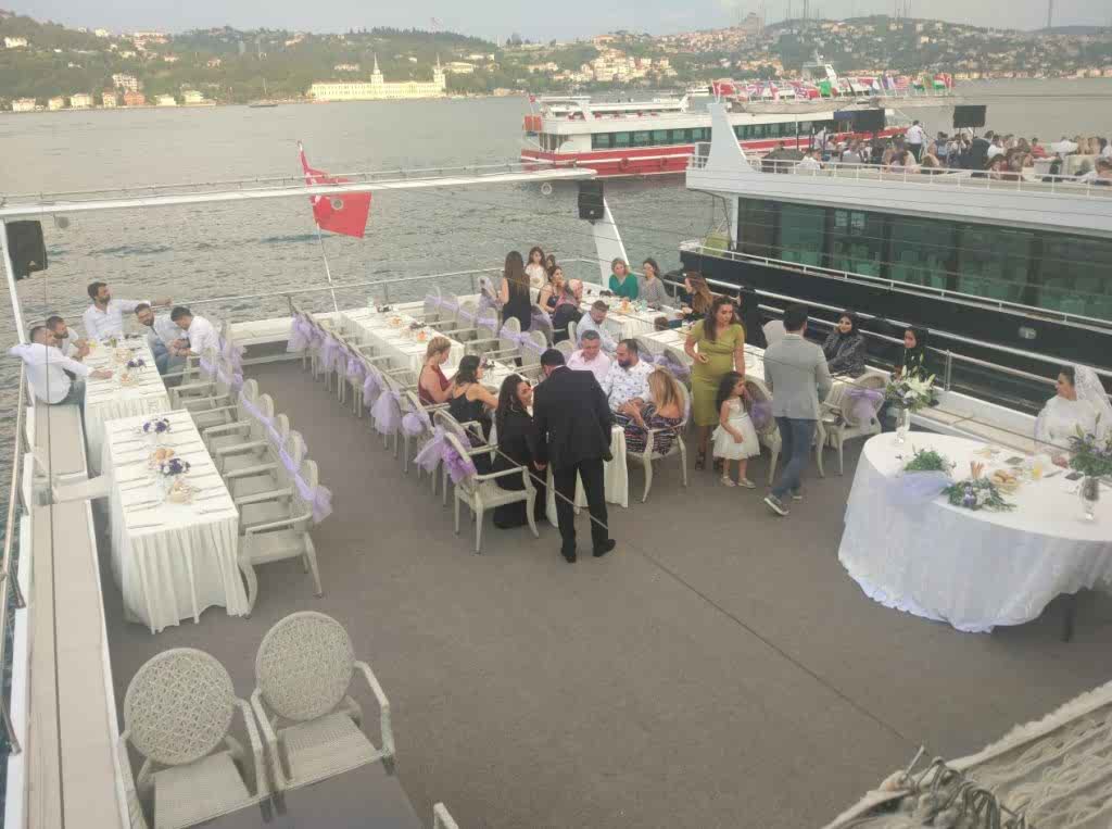 gruba özel yemekli bogaz turu