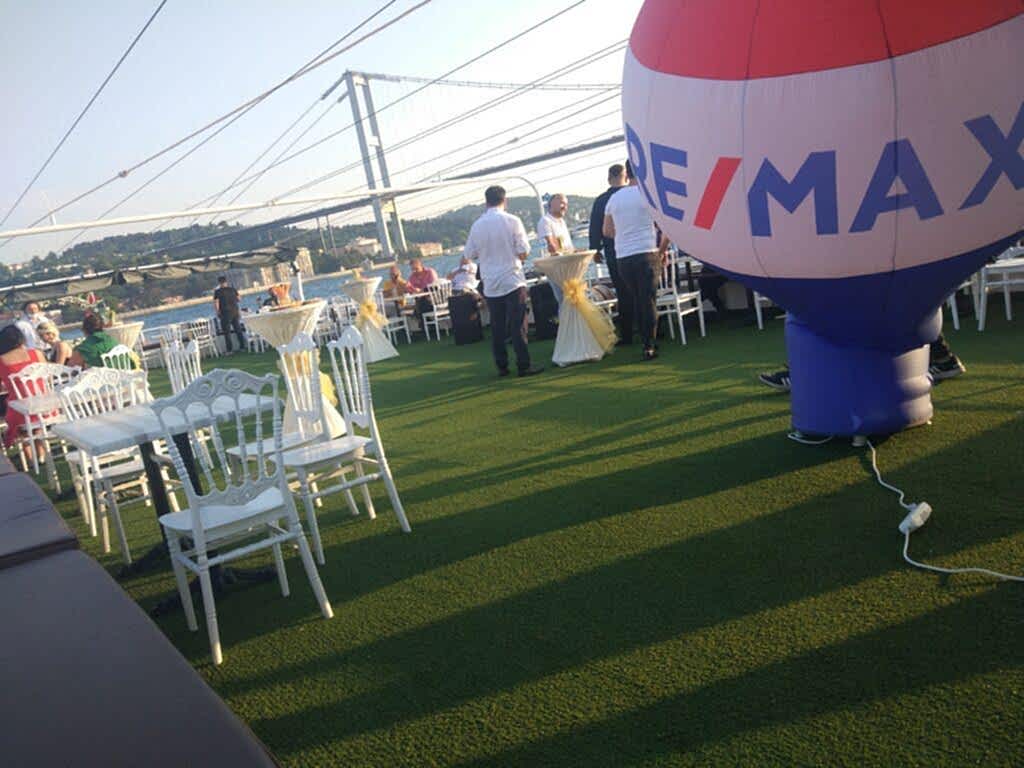 Remax
