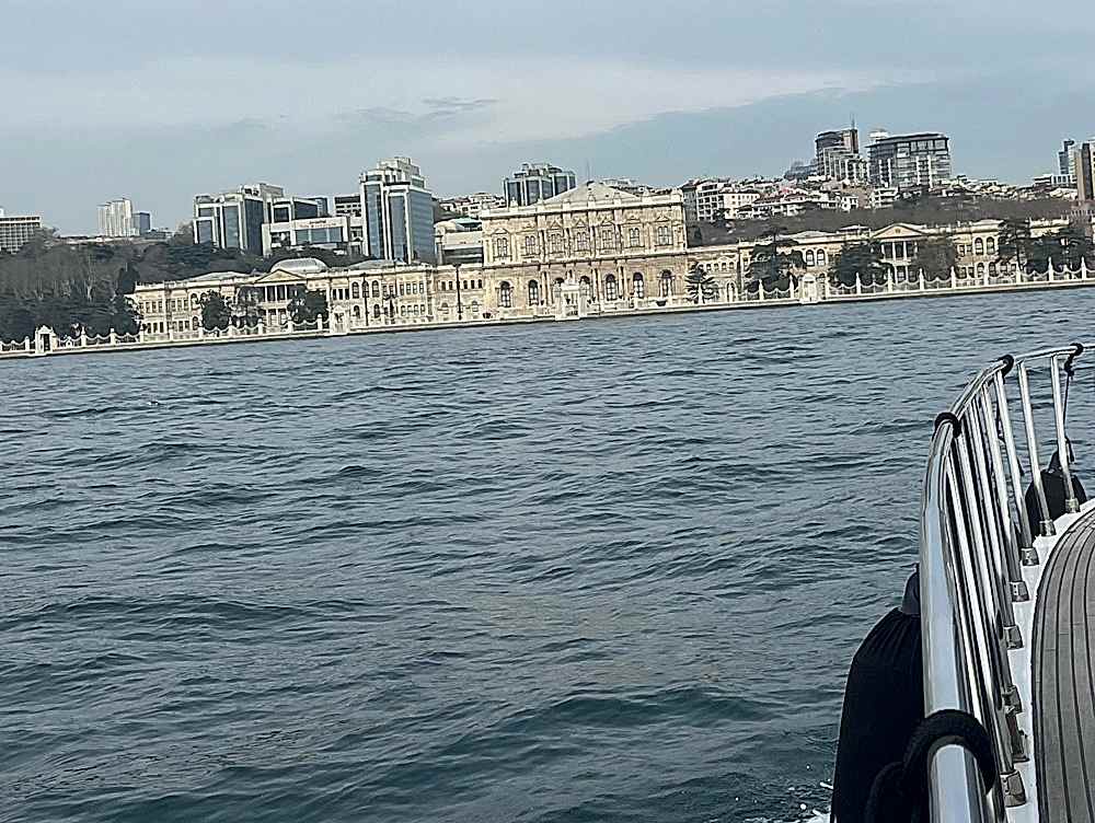 İstanbul’da Yat Kiralama: Sizi Bekleyen Muhteşem İstanbul Boğazı’nın Keyfini Çıkarın