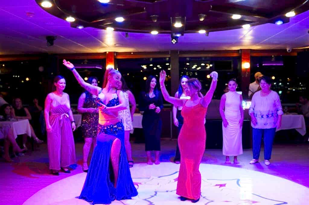 Düğün, Nişan ve Kutlamalar İçin İstanbul’da Yat Kiralama Rehberi